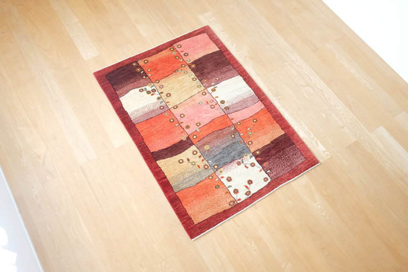足跡のギャッベ