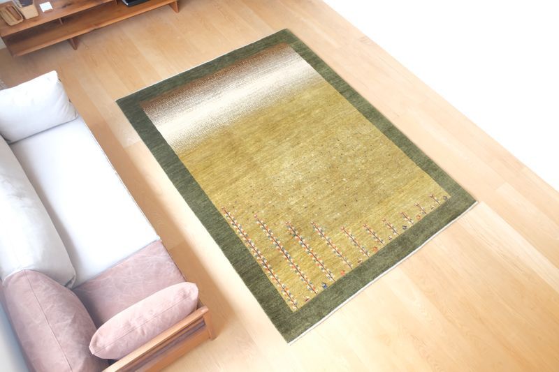 グリーンのギャッベ