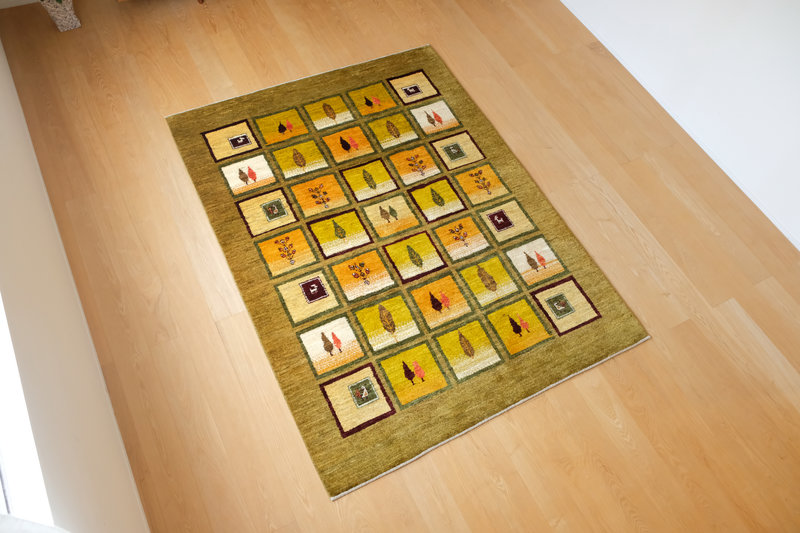 ちょっとズレてるのが良い