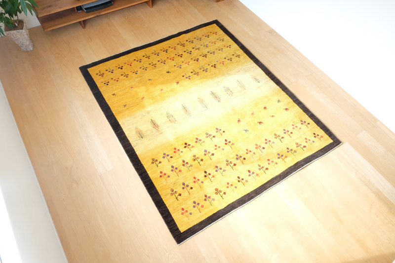 黄金のギャッベ