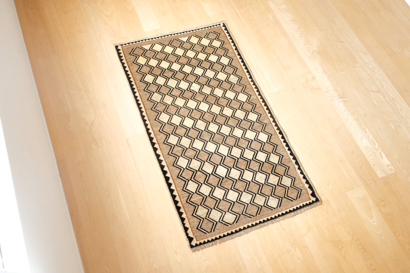 アートギャッベギャラリー | ギャッベ(ギャベ)＆キリム専門 | アート