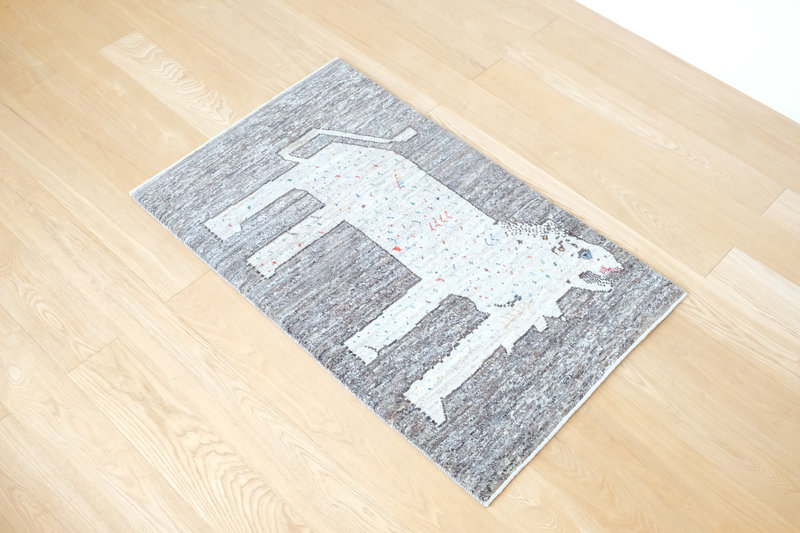 原毛のライオンギャッベ