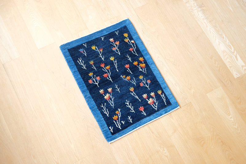 月夜に踊る、秘密のチューリップ