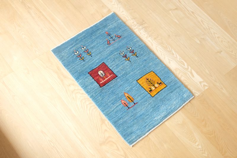 アートギャッベ カラフルな沢山の四角模様のギャッベ | ギャッベ(ギャベ