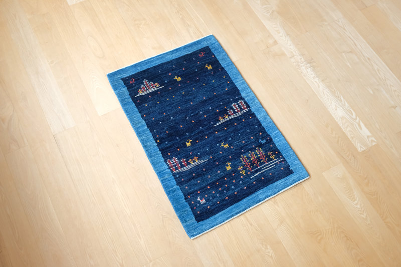 ネイビーブルーのギャッベ