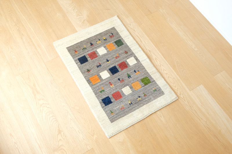 原毛のギャッベ