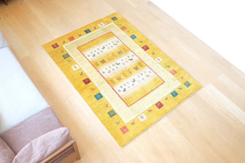 黄色のギャッベ