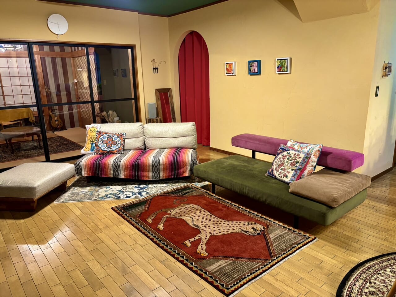 ヒョウ柄のオールドギャッベ